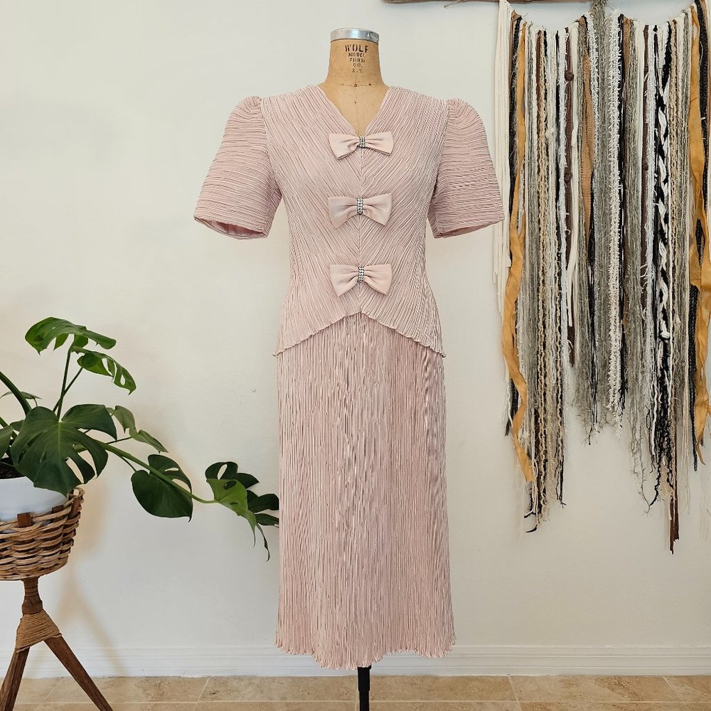 Vintage 80's Karen Lawrence 2 Piece Blouse and Skirt